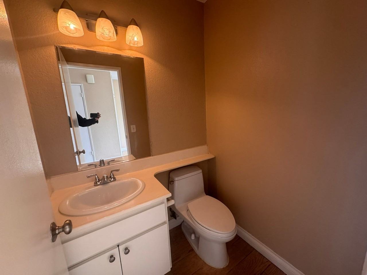 4172 Baycliff Way - Photo 6 of 13