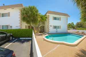 featured image of 5621 Ne 22nd Ave