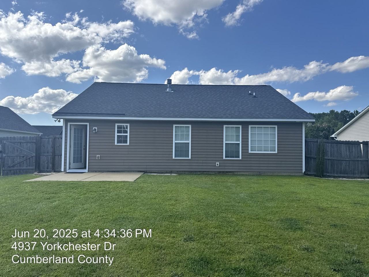 4937 Yorkchester Dr - Photo 3 of 25