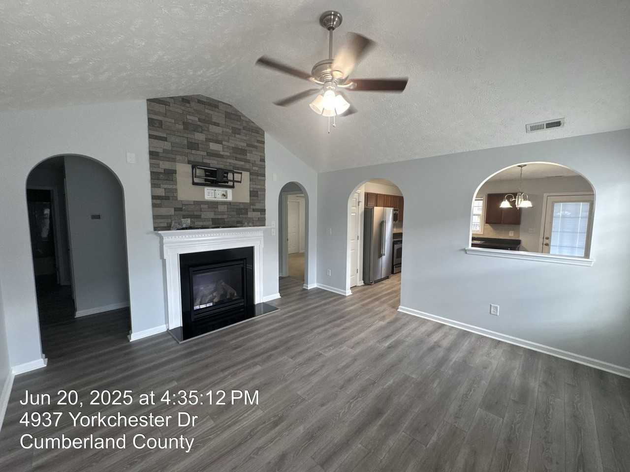 4937 Yorkchester Dr - Photo 5 of 25