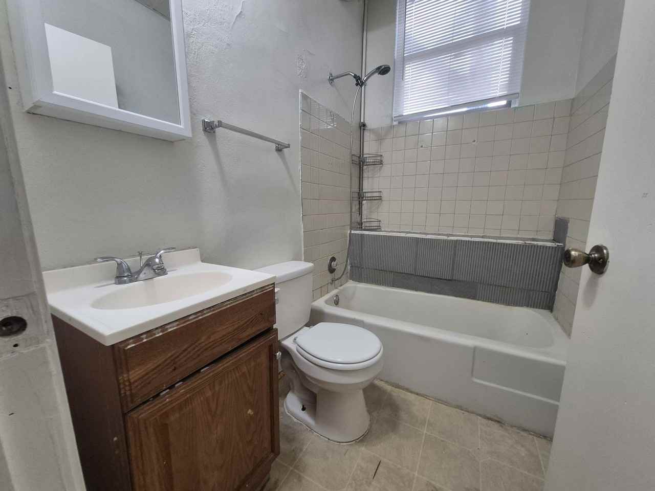 431 State Ave - Photo 6 of 16