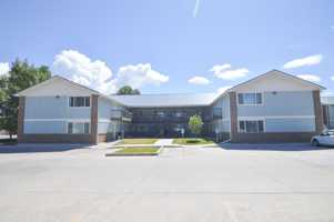 featured image of 2800 E Garfield St