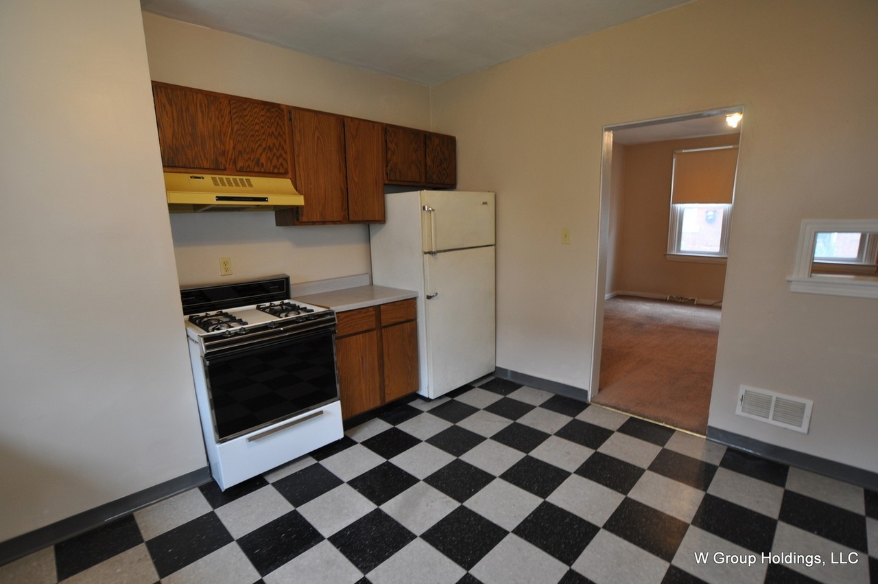 511 Bauerlein St - Photo 5 of 10