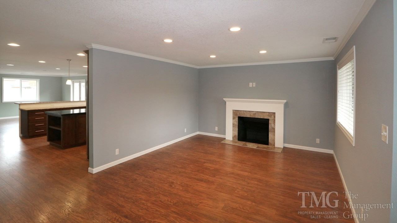 10101 Ne 51st Ave - Photo 2 of 29
