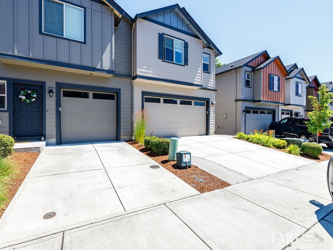 11305 Ne 14th Ct - Photo 2 of 21