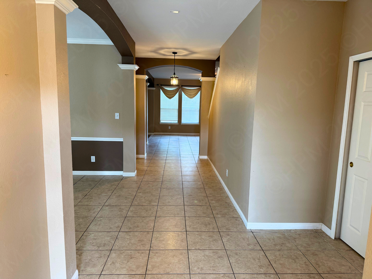 7414 Carriage Bay - Photo 2 of 23