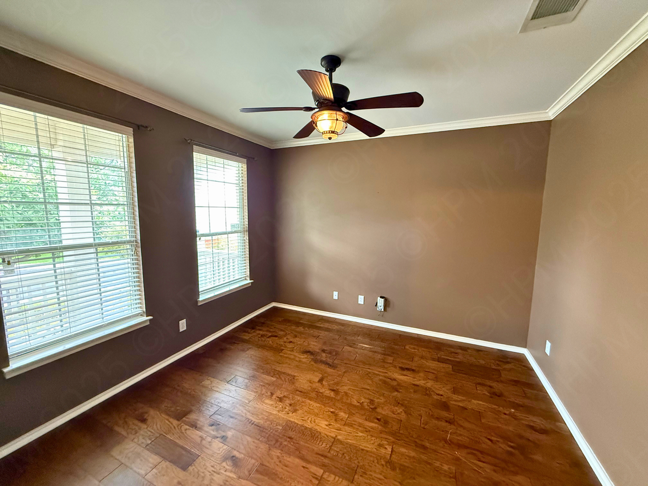 7414 Carriage Bay - Photo 3 of 23