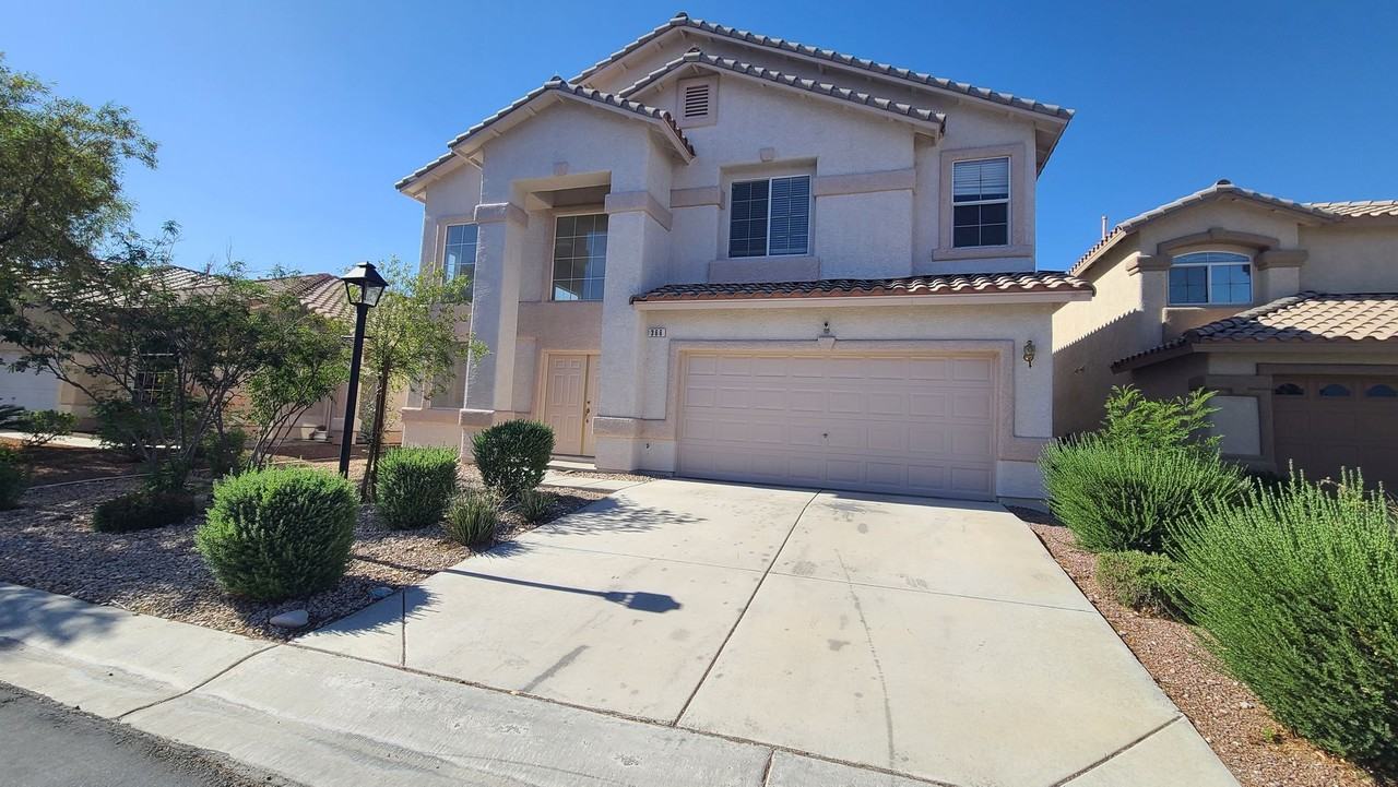 366 July Jewel Ave - Photo 2 of 28