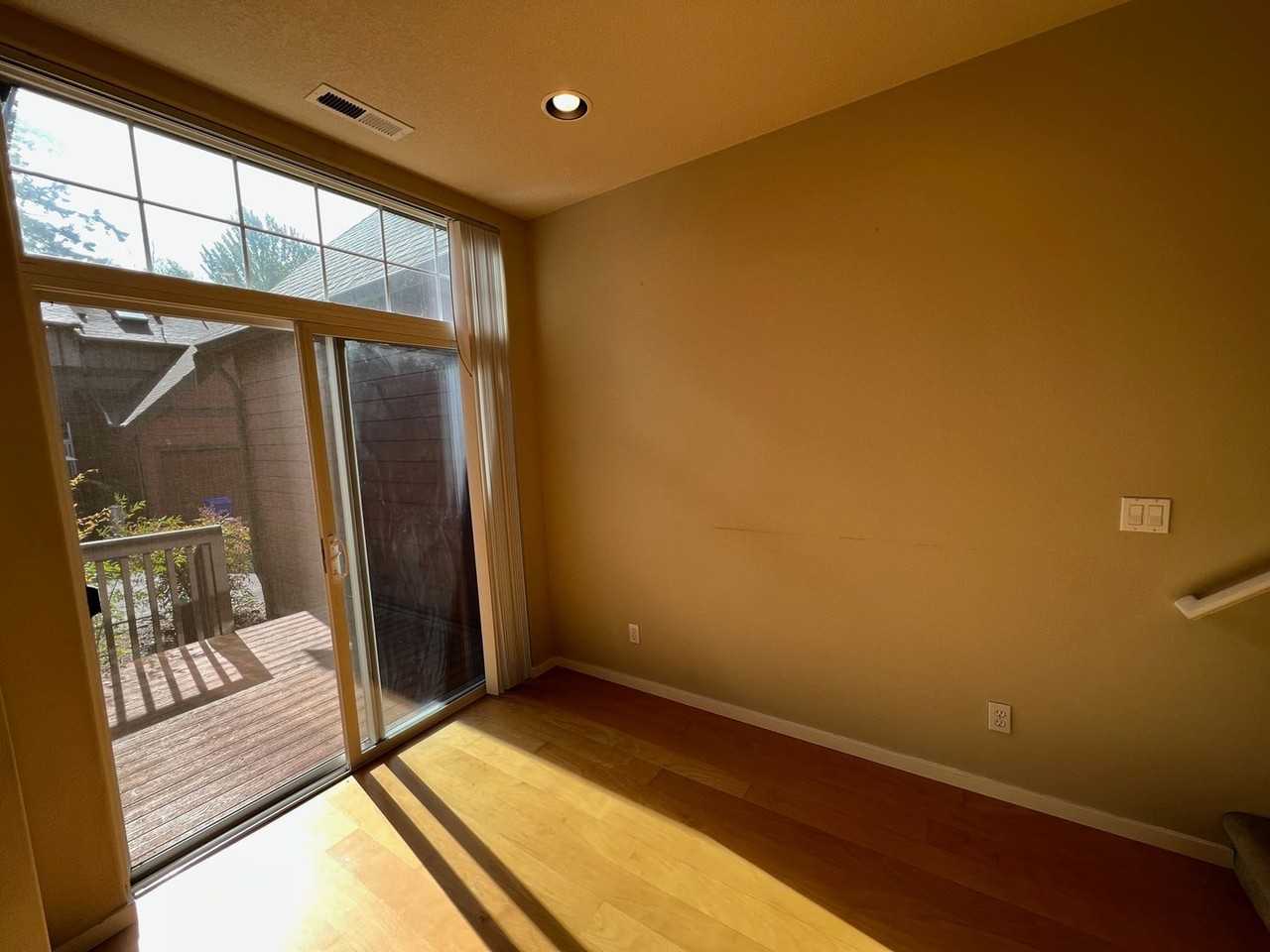 7111 Ne Rocky Brook St - Photo 3 of 15