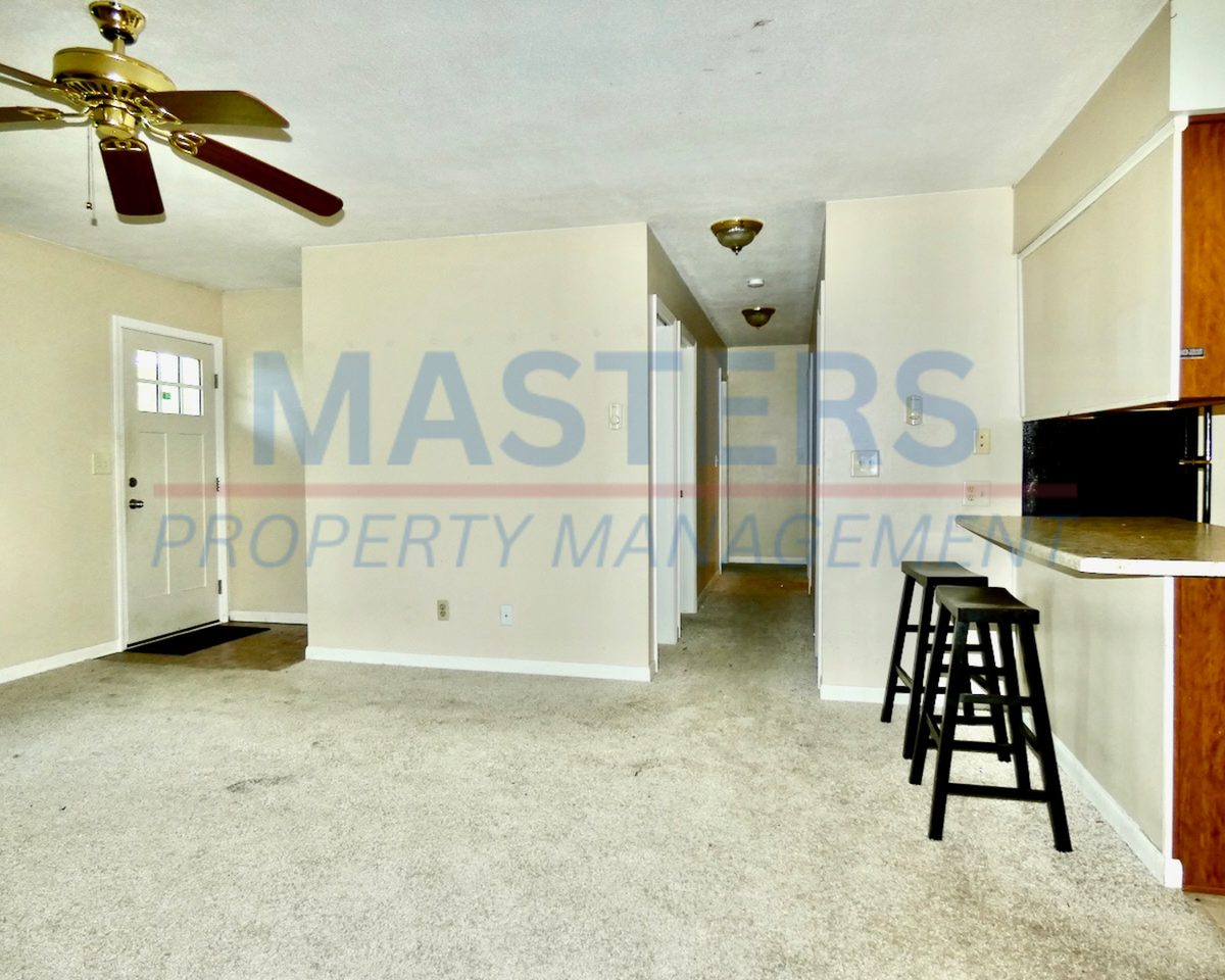 4320 4320 W Rolling Meadows Blvd - Photo 3 of 23