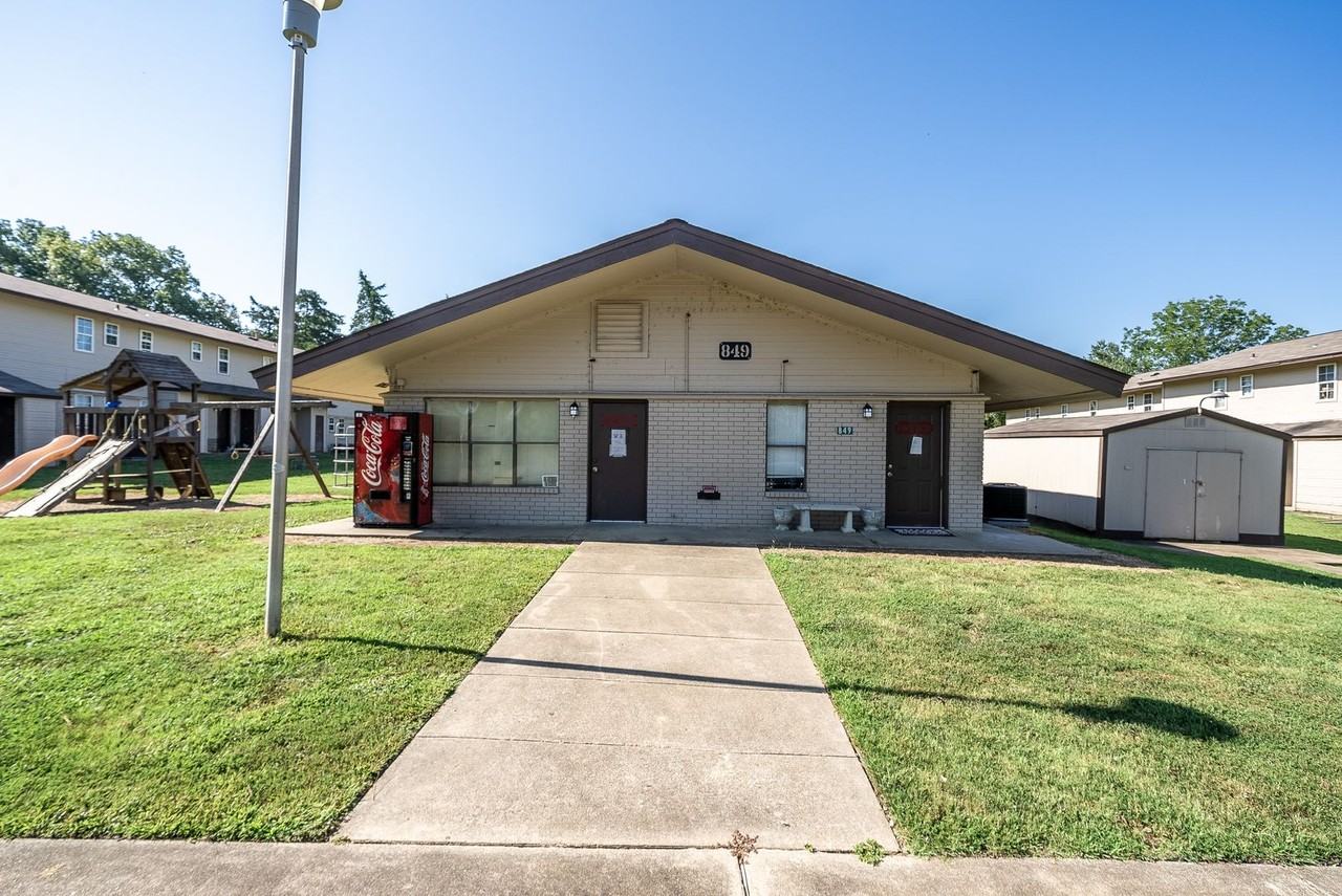 Winchester Estates Apartments - Photo 2 of 28