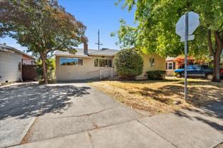 4341 62nd St - Photo 1 of 1