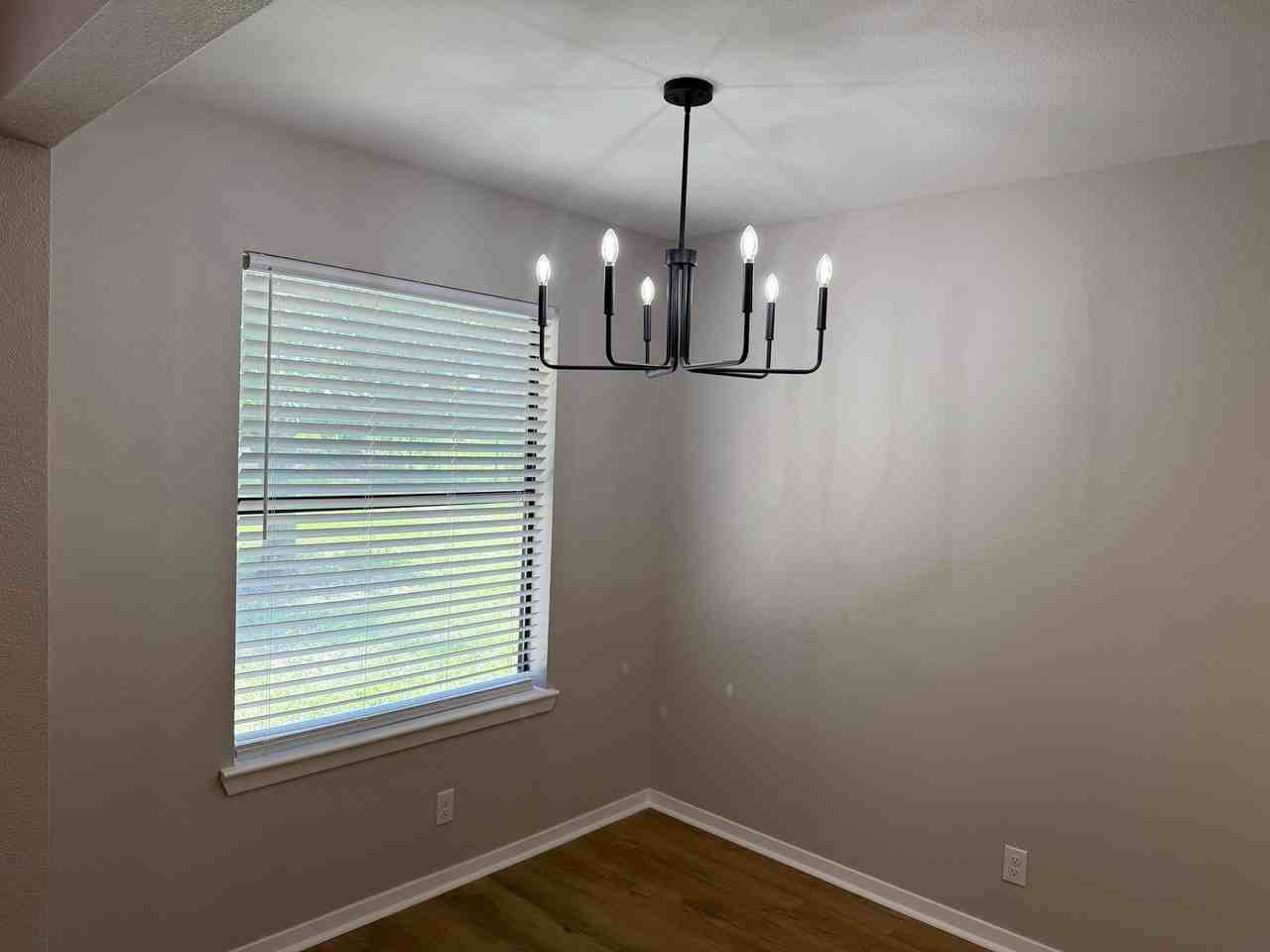 11375 Overland Trl - Photo 5 of 11