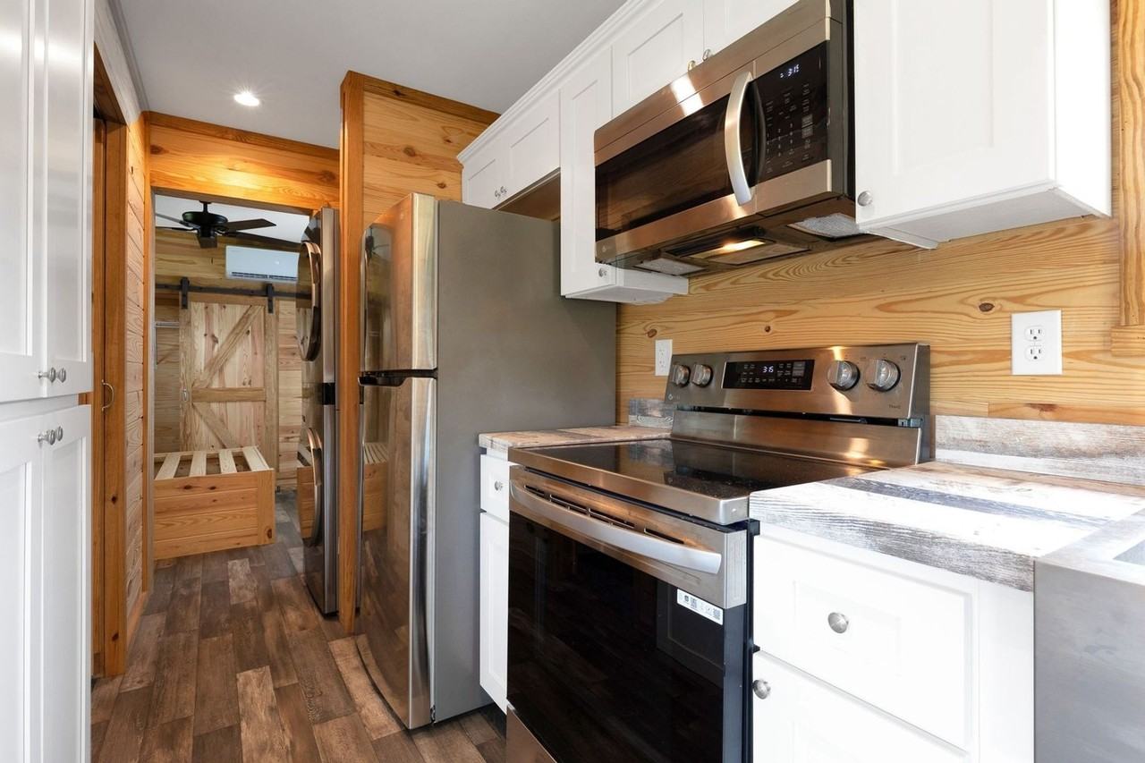 12030 Potter Tract Rd - Photo 2 of 29