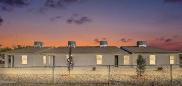 featured image of 649 N Espina St