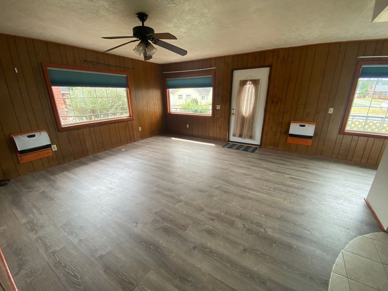 310 Washington Ave N - Photo 2 of 9