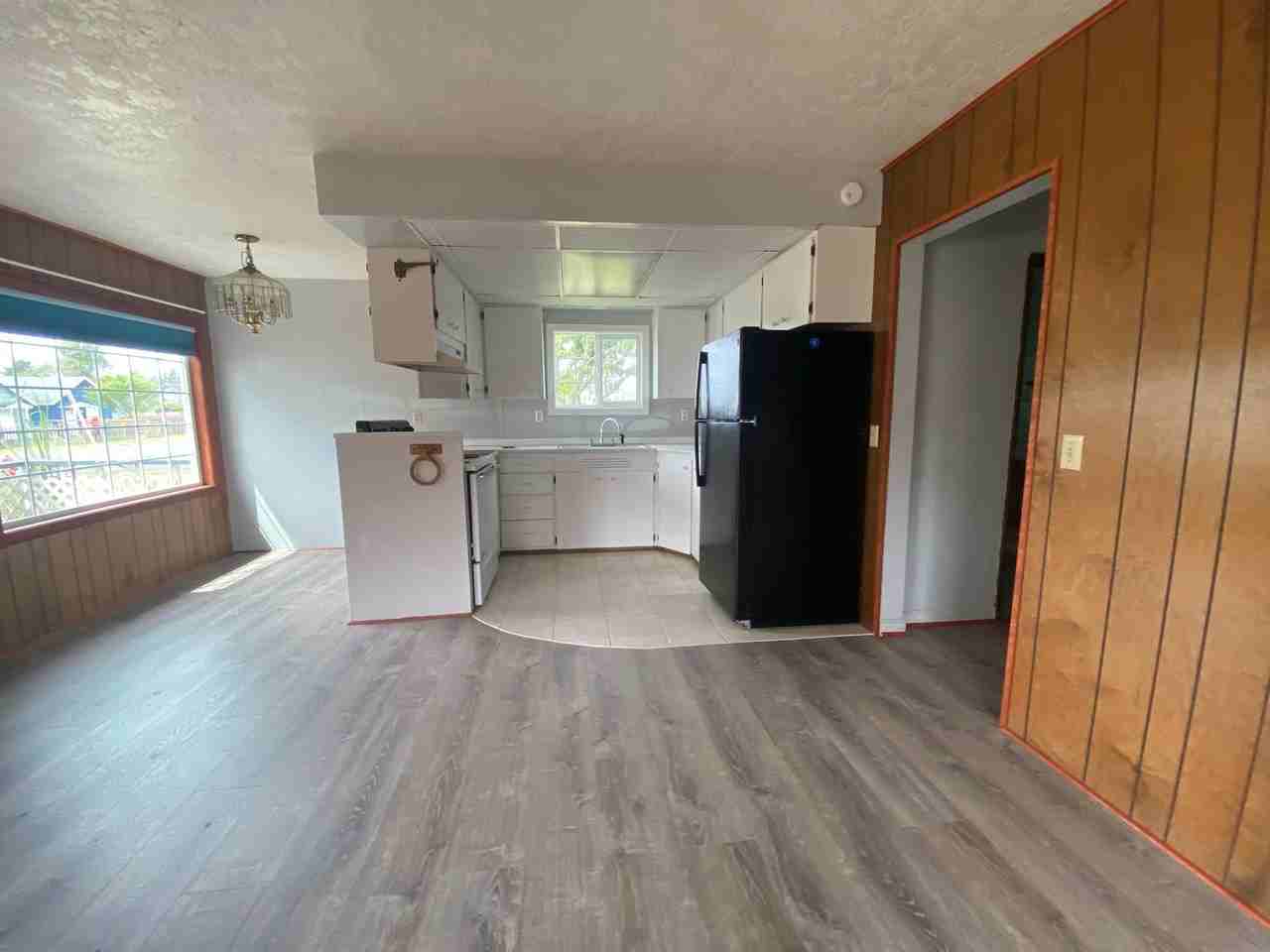 310 Washington Ave N - Photo 3 of 9