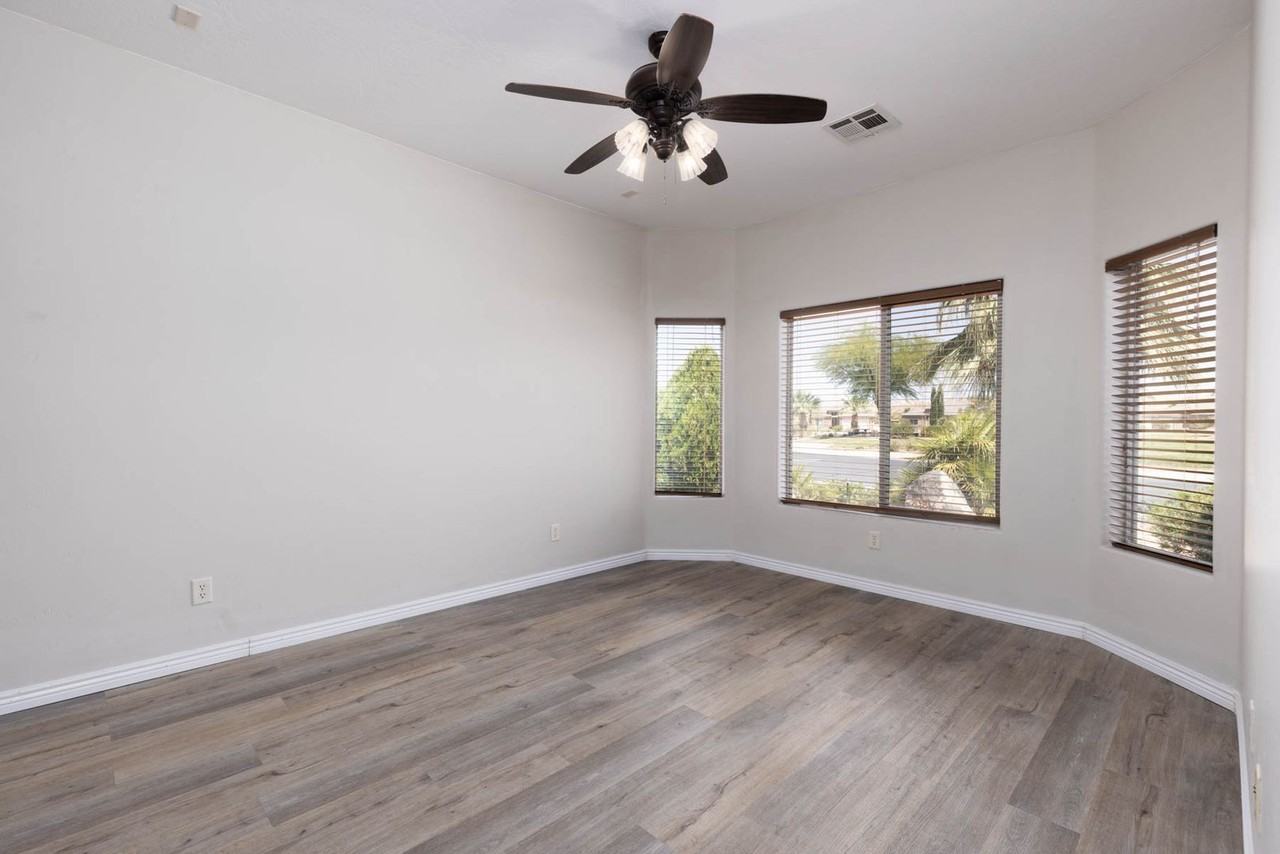 46 Whispering Wind Way - Photo 4 of 29