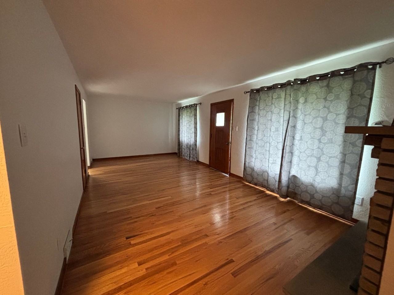 1295 Morrow Rd - Photo 6 of 16