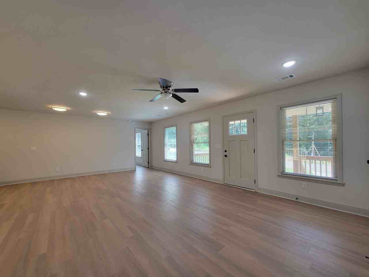 402 Loblolly Ridge Rd - Photo 4 of 31