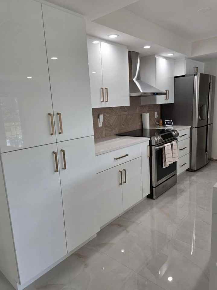 194 Akron Rd - Photo 2 of 11