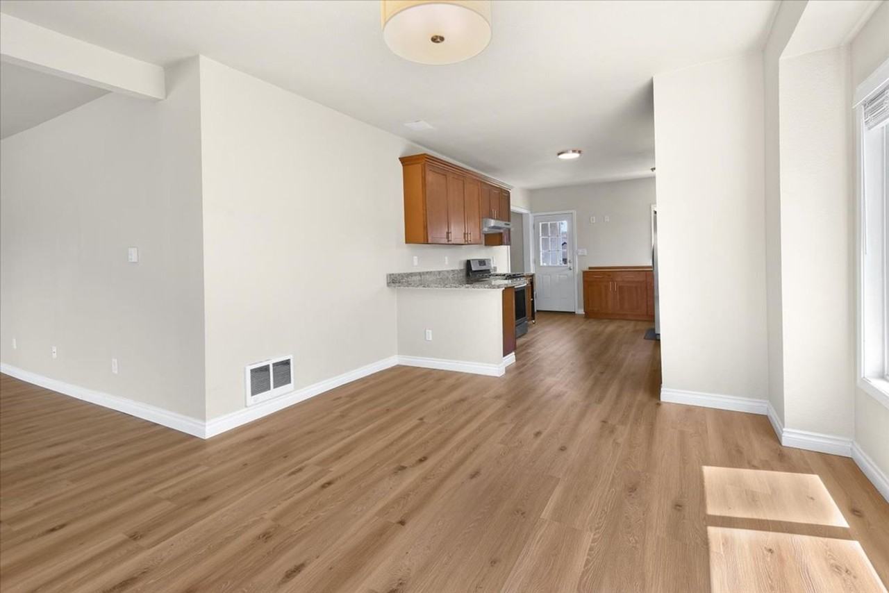 1511 Mcdougall Ave - Photo 7 of 34