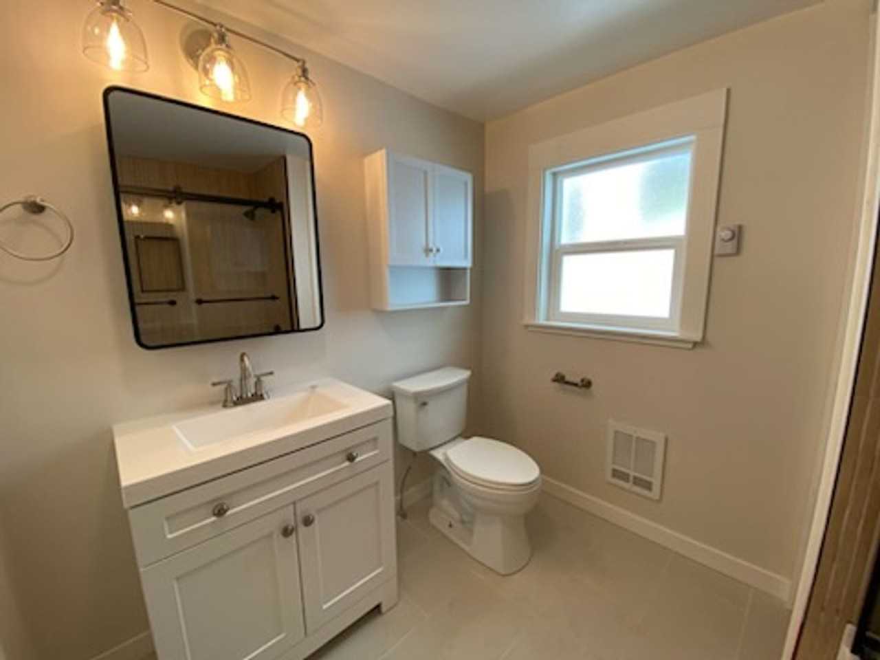 1151904 - Photo 7 of 50