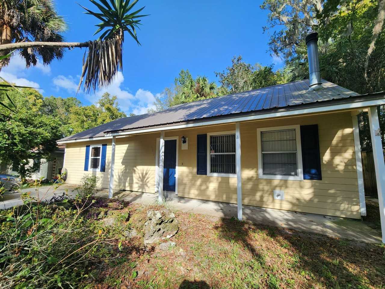 4629 Sw 57th Dr - Photo 2 of 32