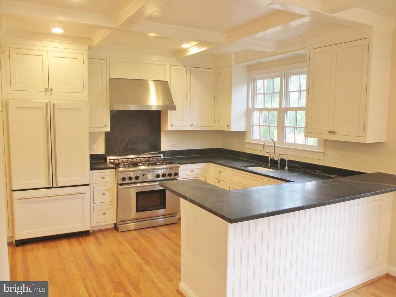 5603 Chevy Chase Pkwy Nw ##Nw - Photo 2 of 29