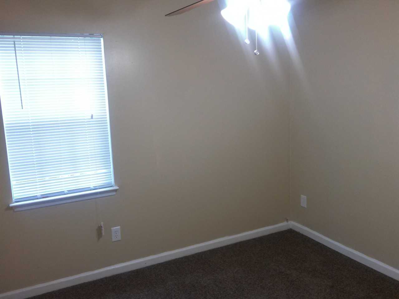 5866 Summerglen Ln - Photo 6 of 13