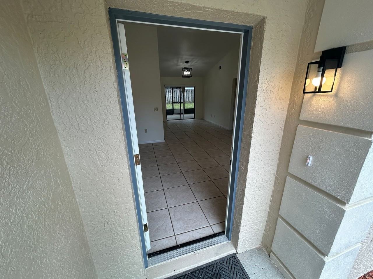 895 Wandering Pine Trl - Photo 3 of 43