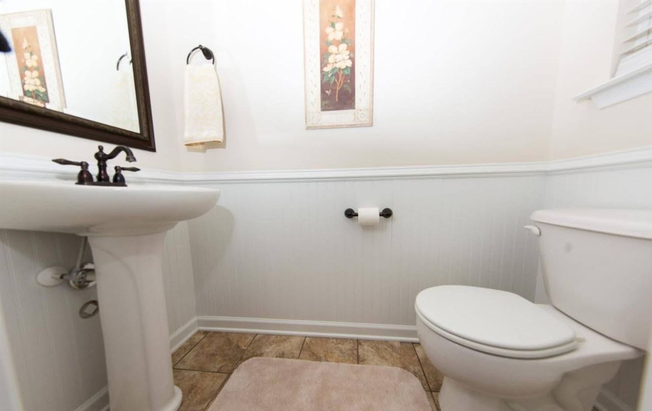 89 Catherine Ct - Photo 4 of 12