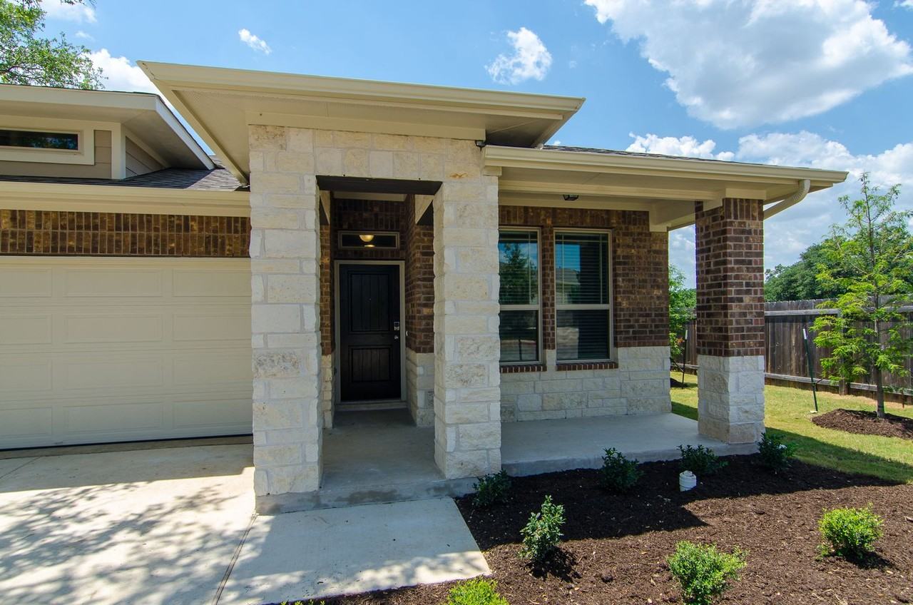 905 Olive Creek Dr - Photo 3 of 41