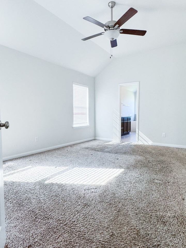 3978 Aransas Dr - Photo 7 of 14