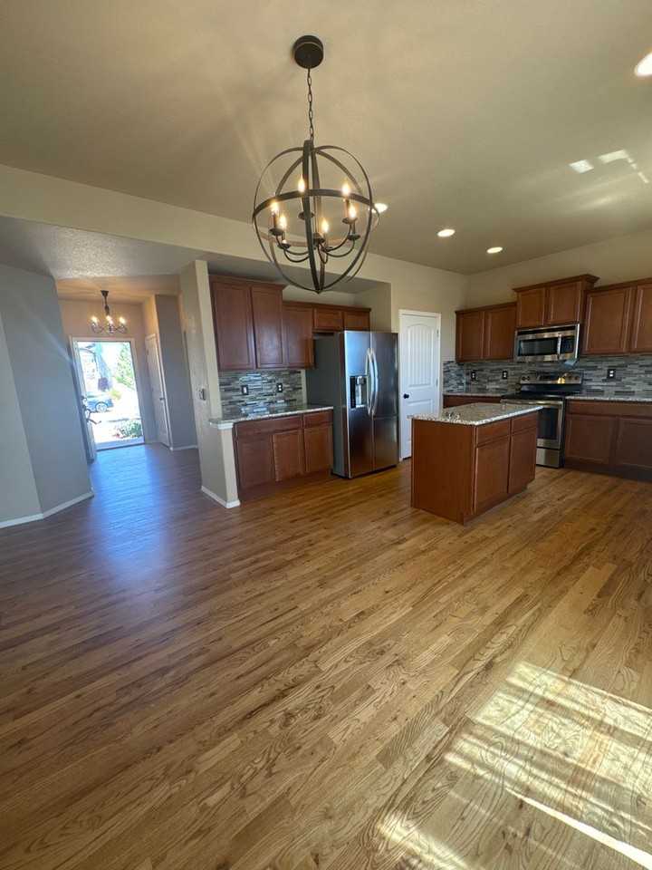 10732 Echo Canyon Dr - Photo 6 of 26