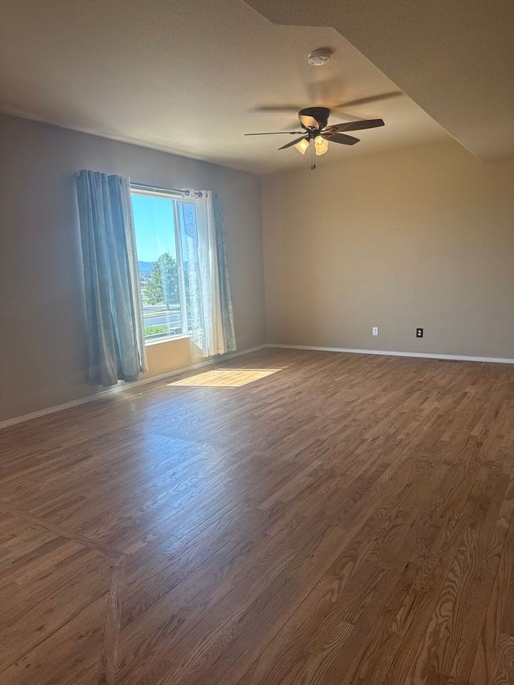 10732 Echo Canyon Dr - Photo 7 of 26