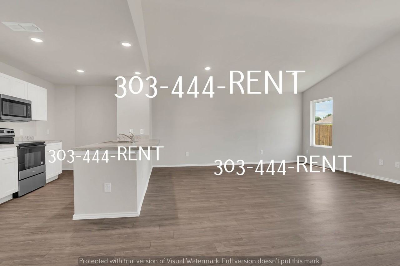 137 Brooke Dr - Photo 2 of 10