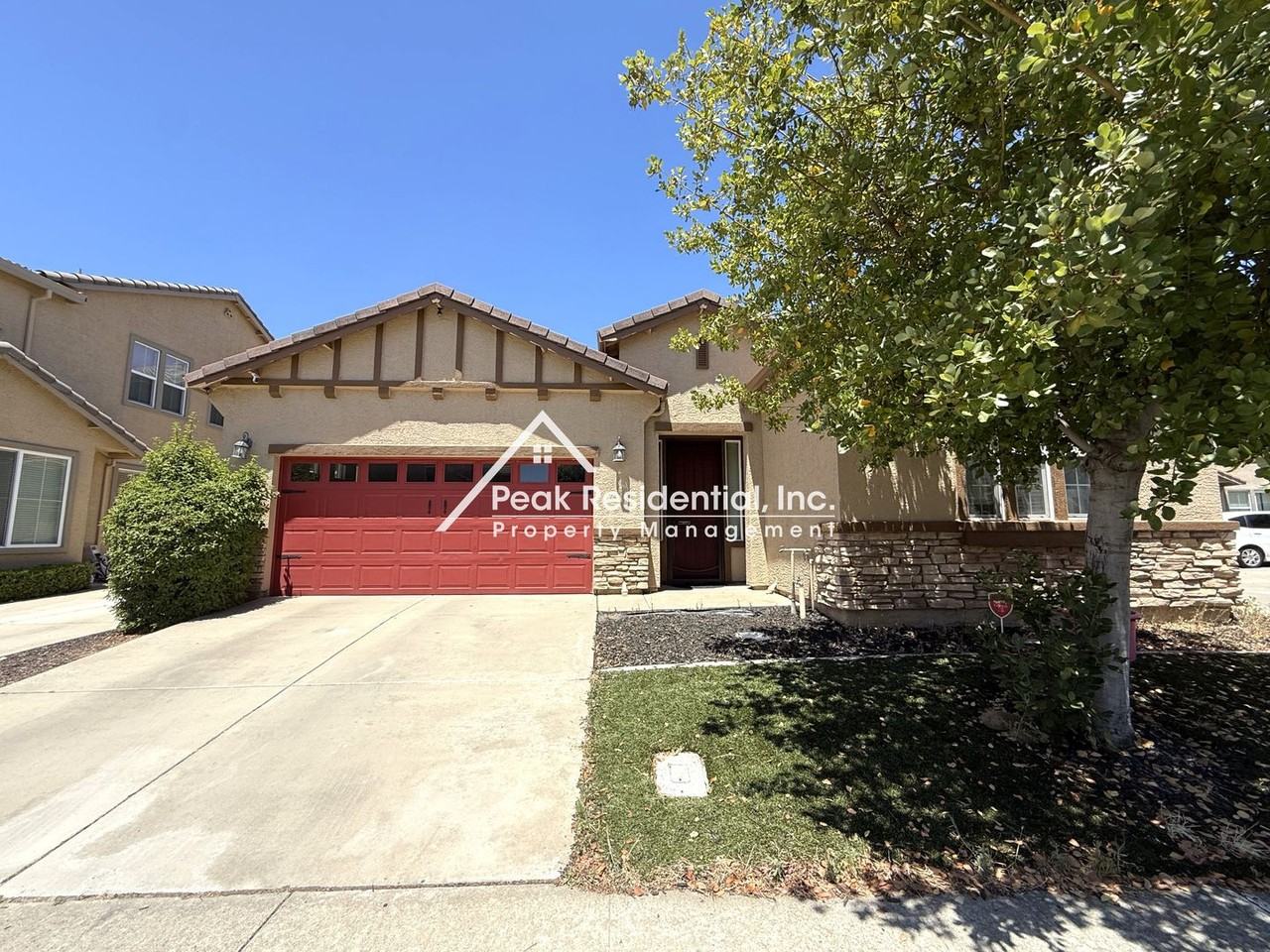 3484 Nouveau Way - Photo 3 of 26