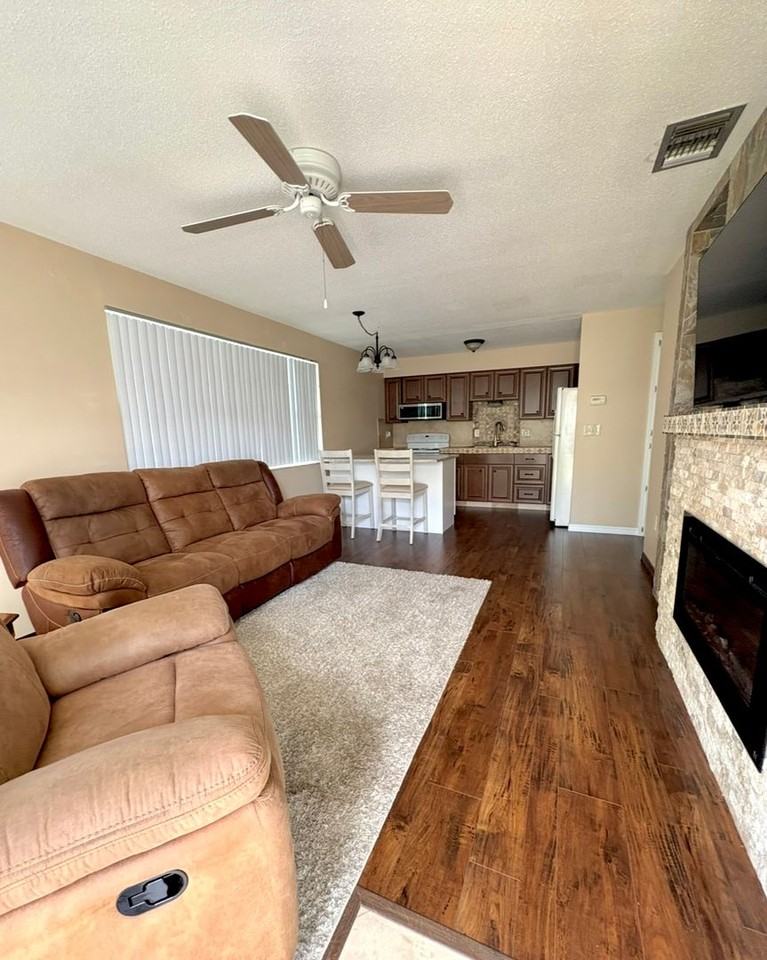 4355 Tahitian Gardens Cir #D - Photo 3 of 11