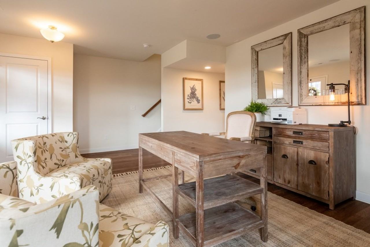 1050 1050 Balsam Lane - Photo 5 of 21