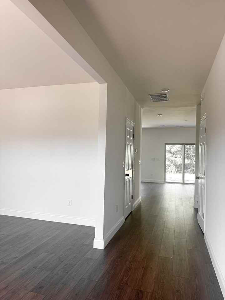 3851 Longmore Ln - Photo 6 of 22