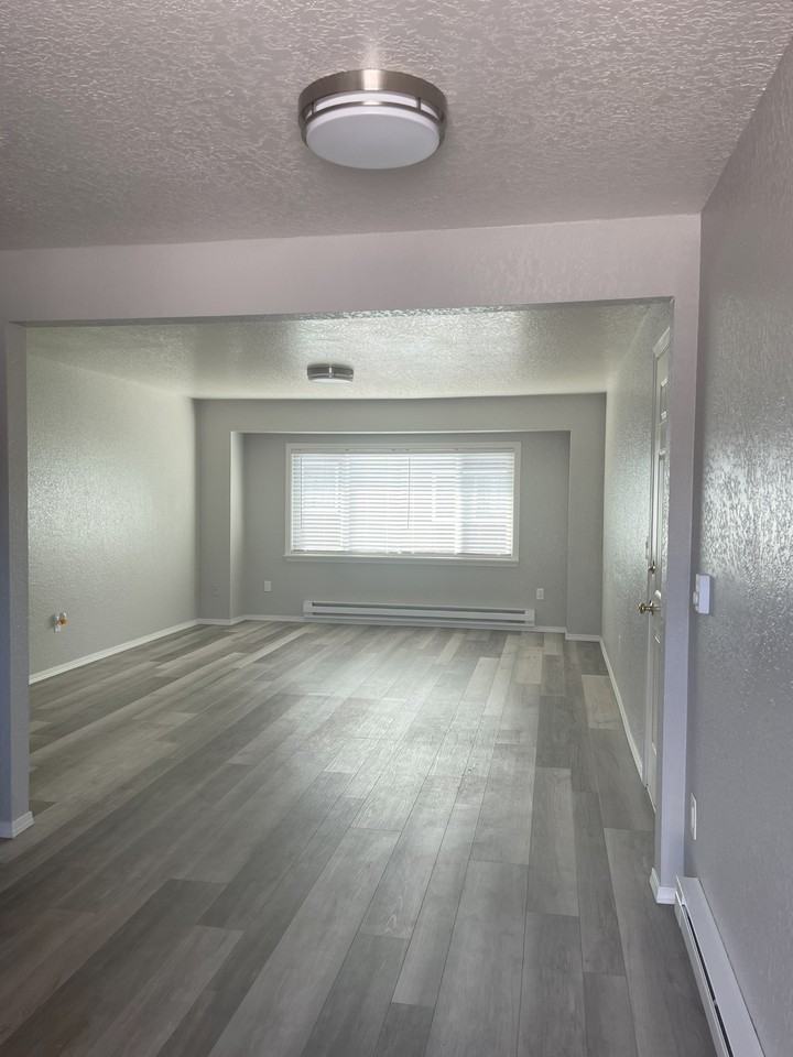 11025 16th Ave Sw #202 - Photo 5 of 11