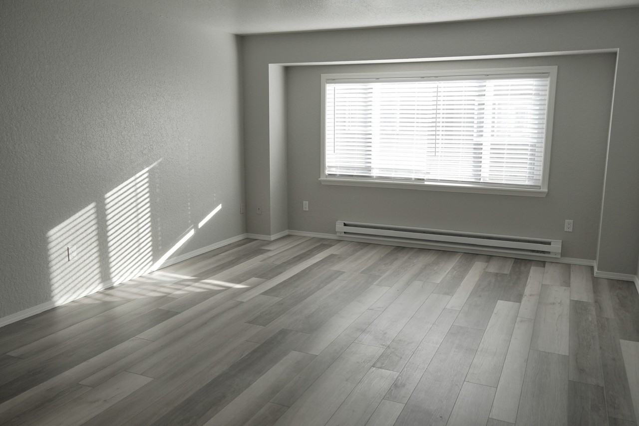 11025 16th Ave Sw #202 - Photo 4 of 11