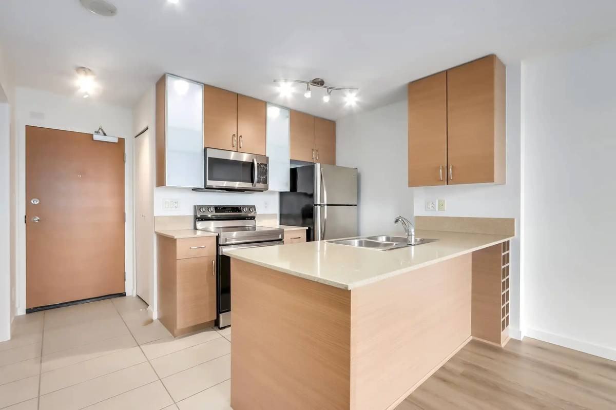 928 Homer Street #2107 - Photo 2 of 14