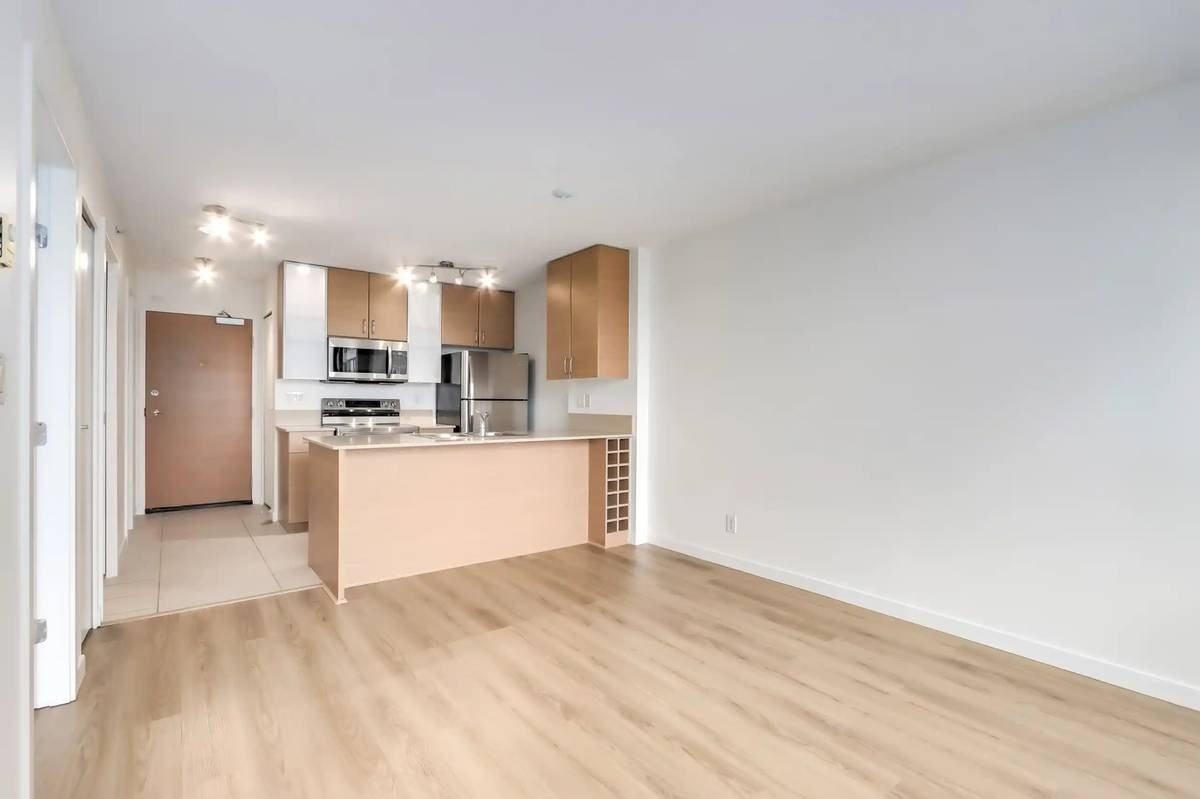 928 Homer Street #2107 - Photo 3 of 14