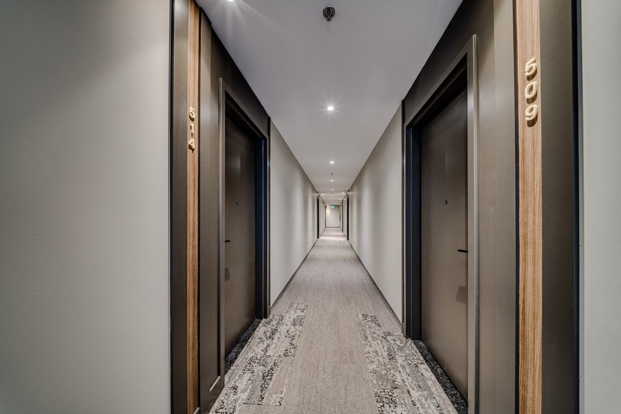 17 Boulevard Montclair #514 - Photo 2 of 12