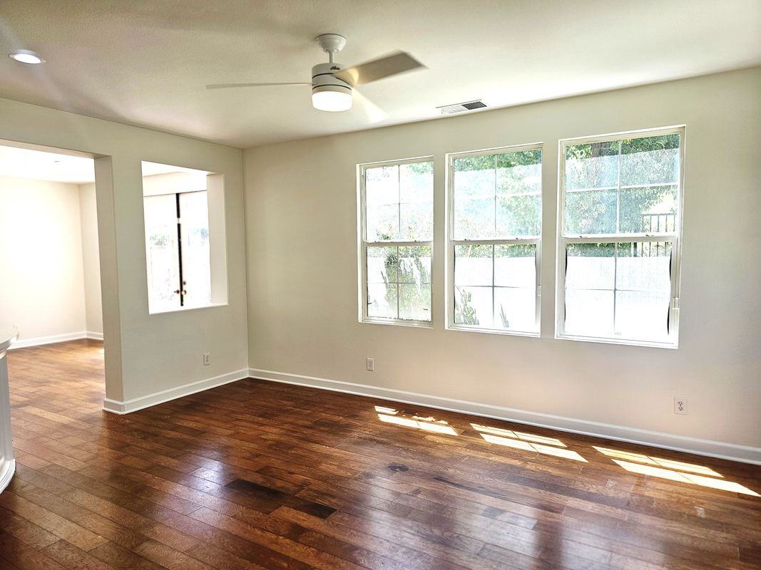 2862 Echo Springs Dr - Photo 2 of 39