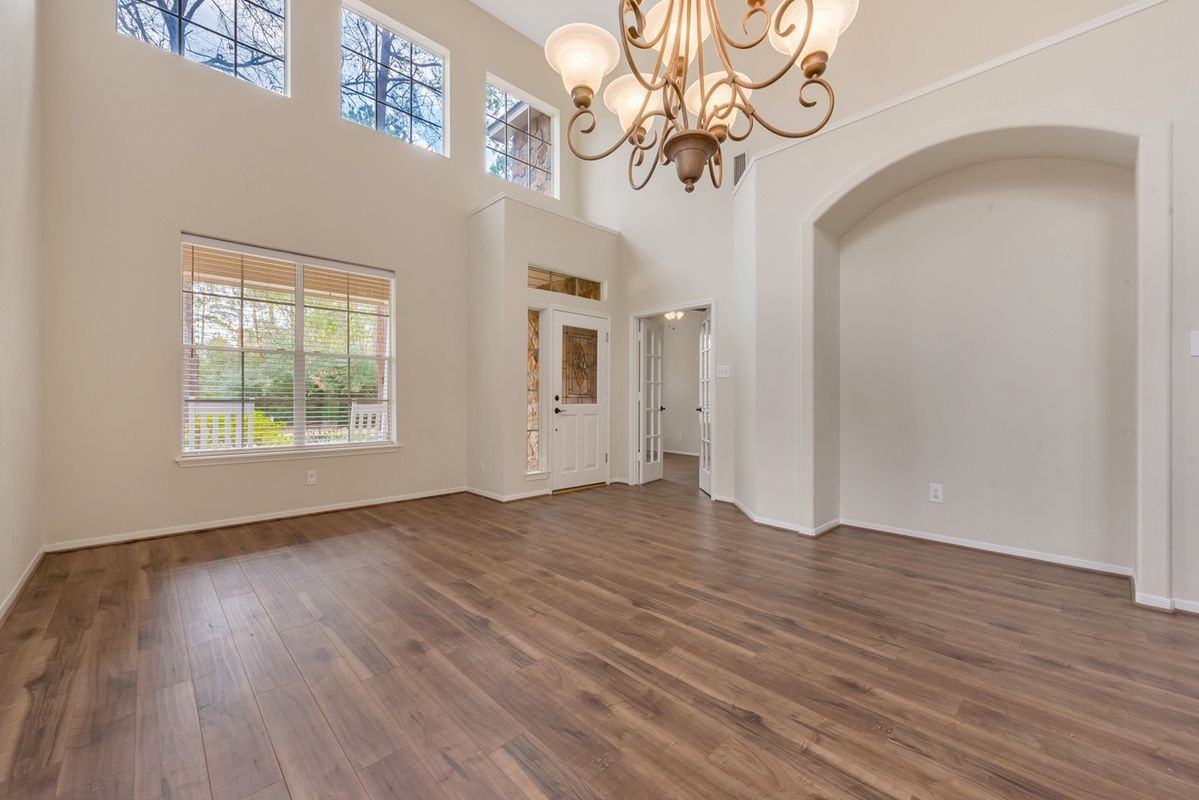 27 Bethany Bend Dr - Photo 2 of 14