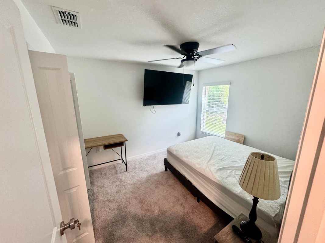 1256 Birchcrest Blvd - Photo 4 of 5