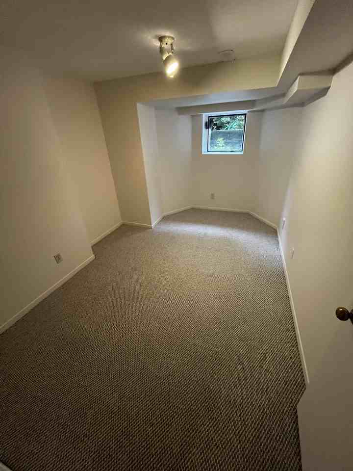 373 Wellesley Street East - Photo 3 of 10